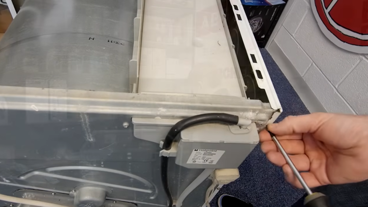 Remove the left side panel.